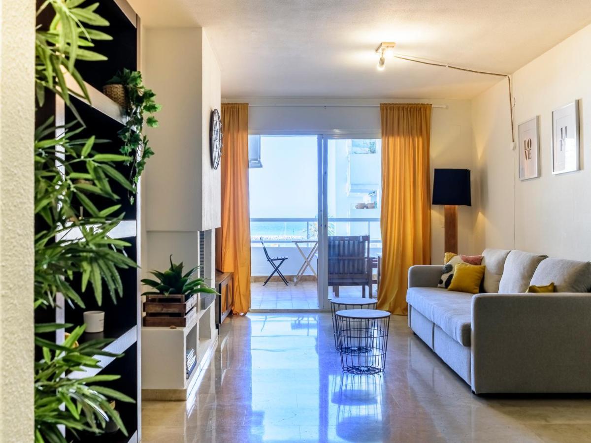 Estepona Marina With Sea Views, Pool And Parking المظهر الخارجي الصورة